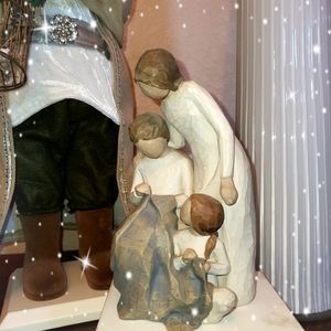 Willow Tree "Generation" Figure